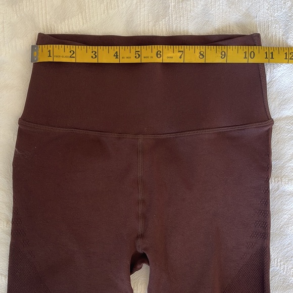Fabletics Sculptknit High Waisted 6” Short | Size Small - Picture 12 of 14